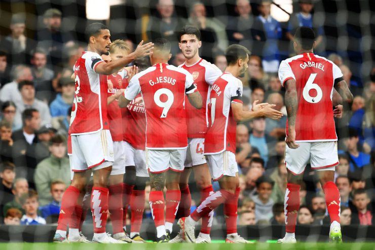 Gay cấn bảng xếp hạng Ngoại hạng Anh: Arsenal áp sát ngôi đầu, 4 ông lớn so kè